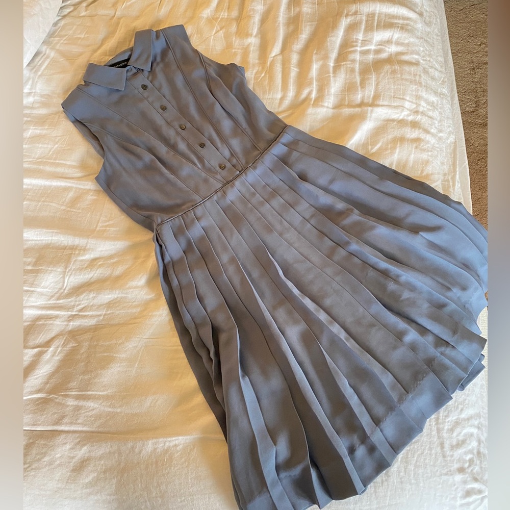 Banana Republic Pleated  Sleeveless Shirt Dress